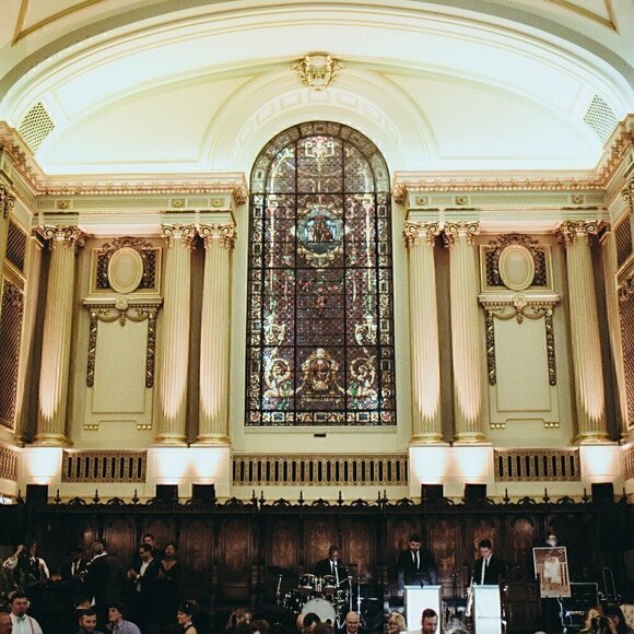T. HILFIGER VINTAGE Navy Blue Pleated Shorts Sz 33 - Picture 3 of 12